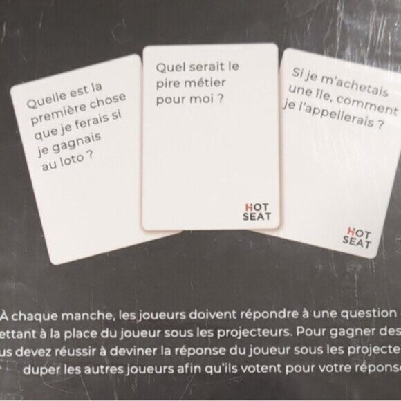 FRENCH : Hot  Seat The Party Game Card Game NEW - Picture 9 of 9